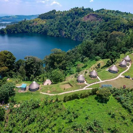 Lake Nyamirima Cottages Fort Portal Exterior photo